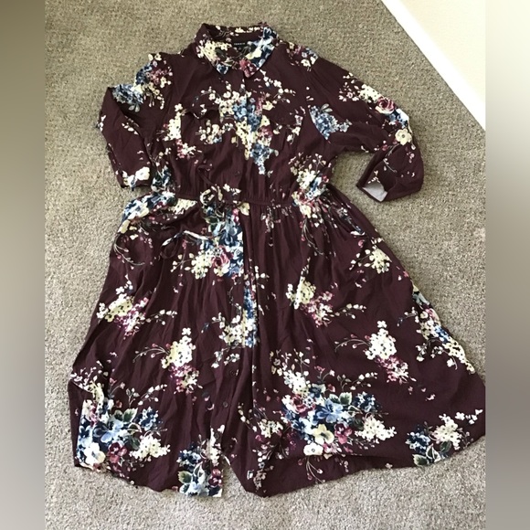 Floral Burgundy Midi Dress torrid 1x - Picture 2 of 8